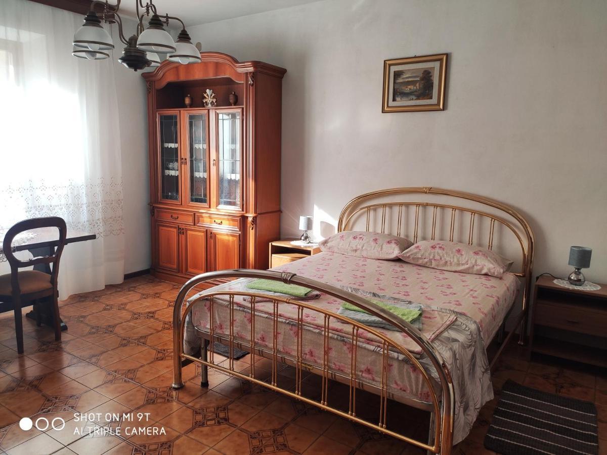 Apartment Via Montenegro Ghilarza Εξωτερικό φωτογραφία
