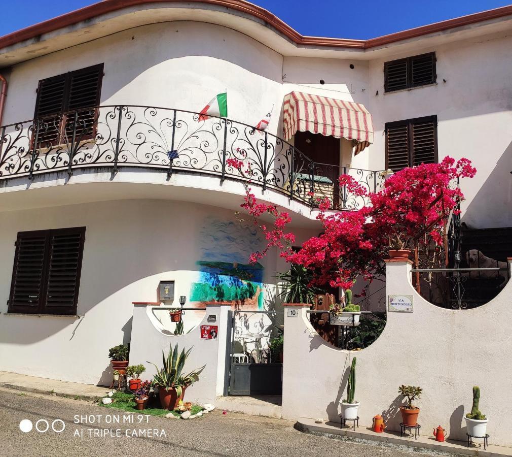 Apartment Via Montenegro Ghilarza Εξωτερικό φωτογραφία
