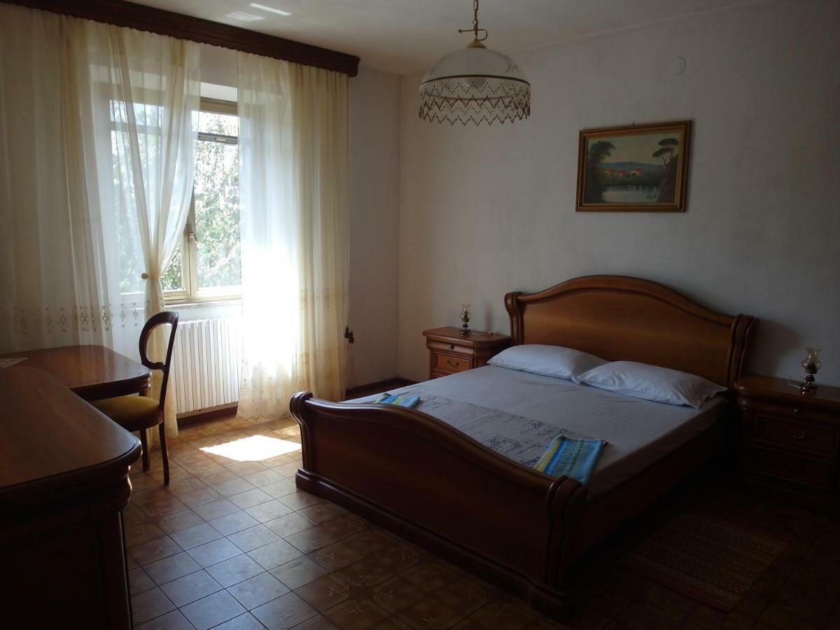 Apartment Via Montenegro Ghilarza Εξωτερικό φωτογραφία